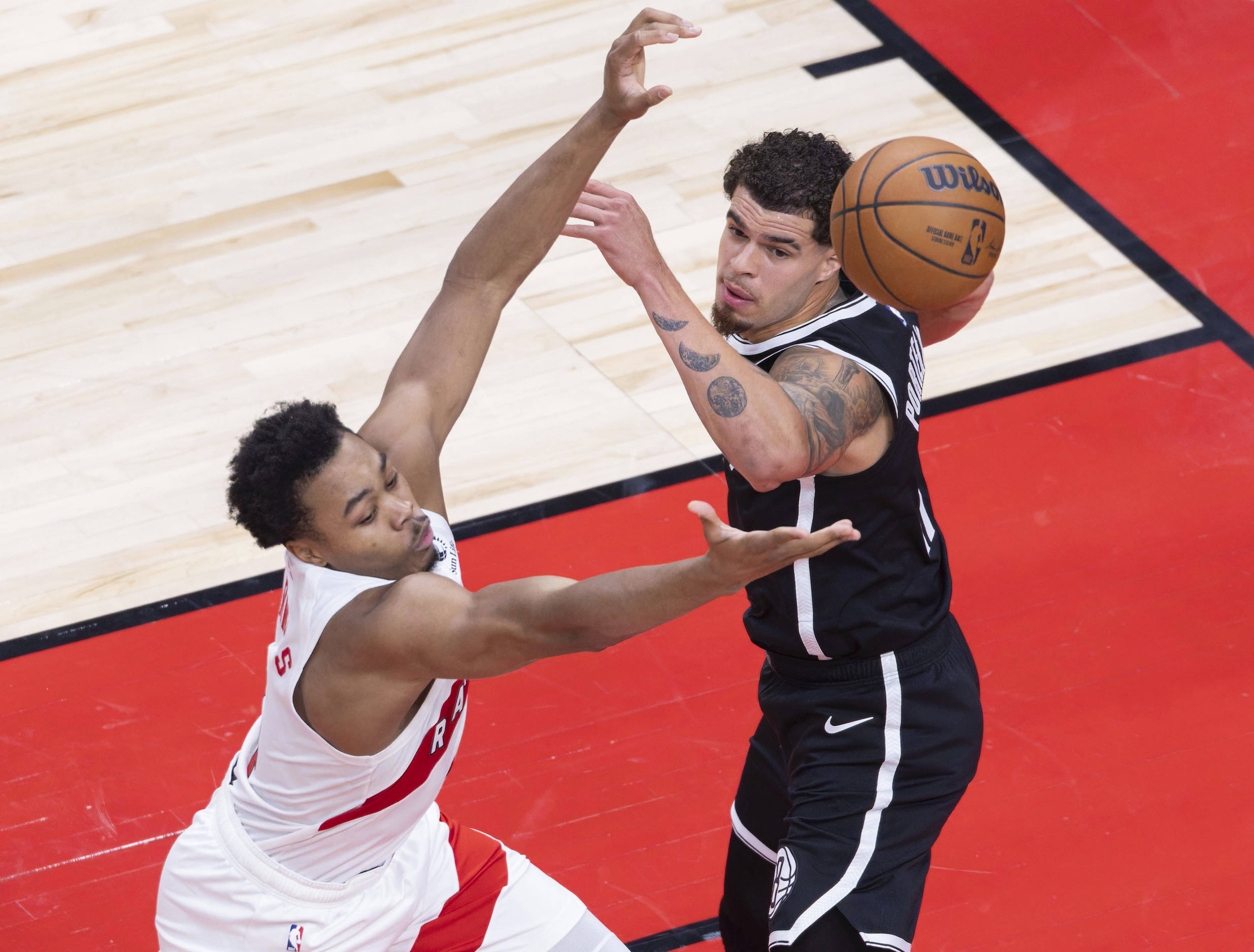 布鲁克林篮网围绕意大利杯战术微调今晨欧联焦点战，马德里竞技迎CBA季后赛关键赛瞬间刷屏的简单介绍